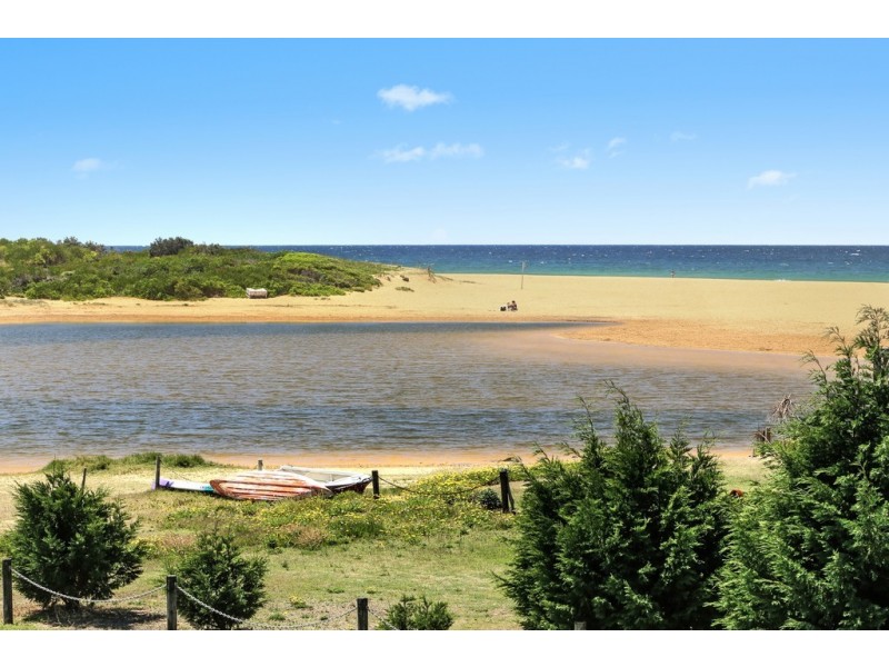 3/9 Ficus Avenue, Avoca Beach NSW 2251