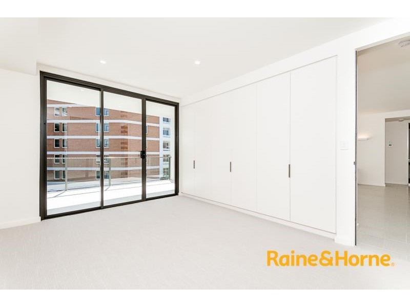 502/6 Pine Tree Lane, Terrigal NSW 2260