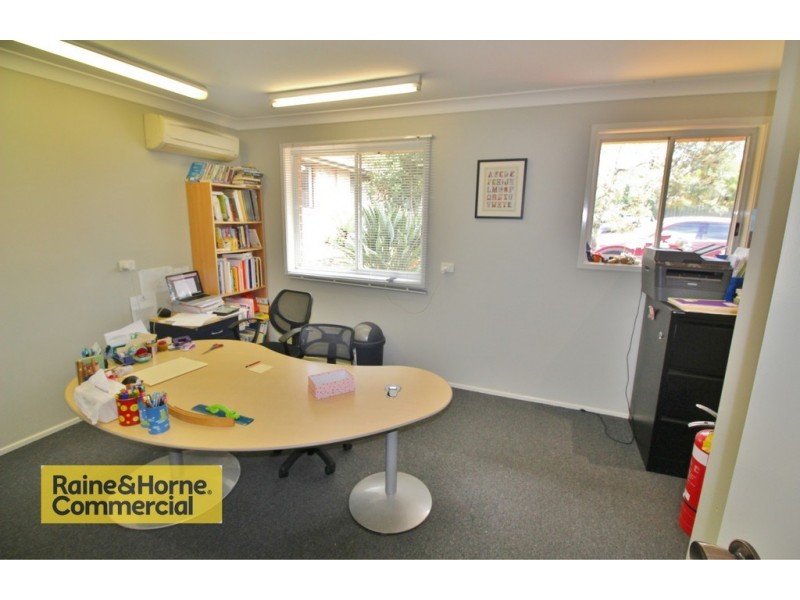 4 Chetwynd Rd, Erina NSW 2250