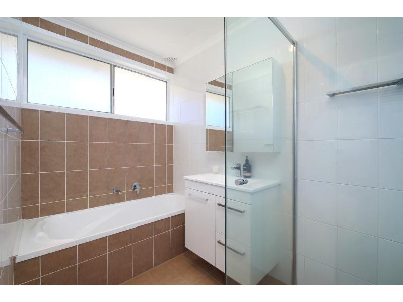 55 Old Gosford Road, Wamberal NSW 2260