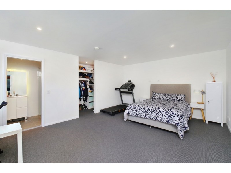 13 Walder Crescent, Avoca Beach NSW 2251