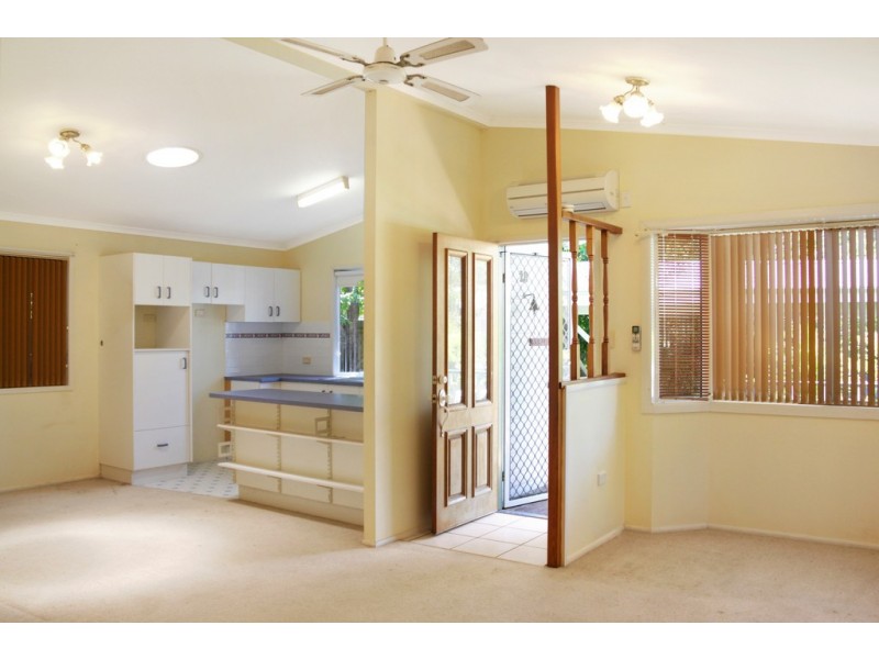 28/160 The Round Drive, Avoca Beach NSW 2251