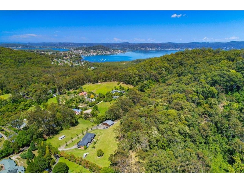 442 Avoca Drive, Green Point NSW 2251