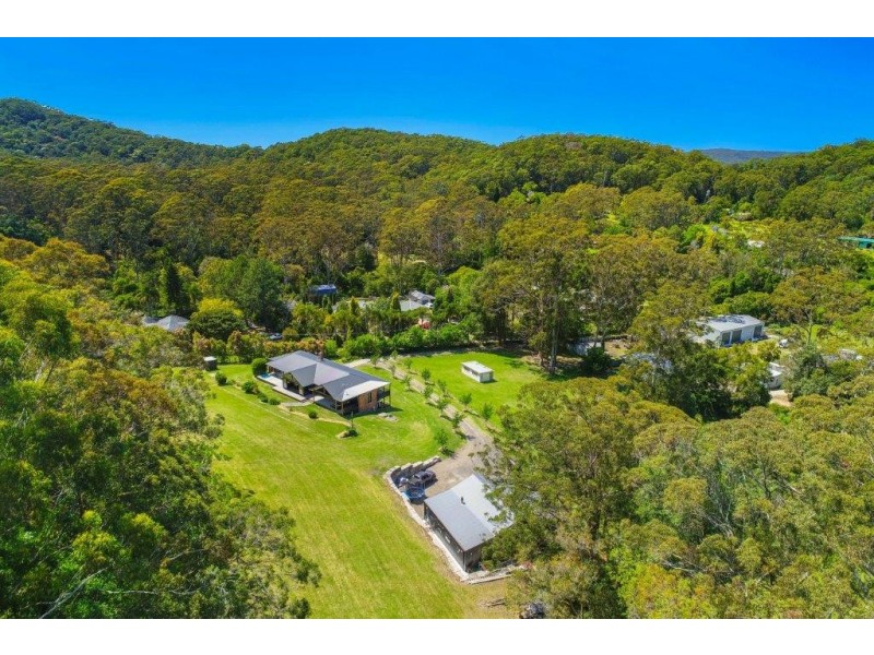 442 Avoca Drive, Green Point NSW 2251