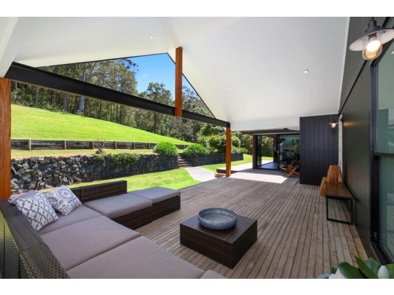 442 Avoca Drive, Green Point NSW 2251