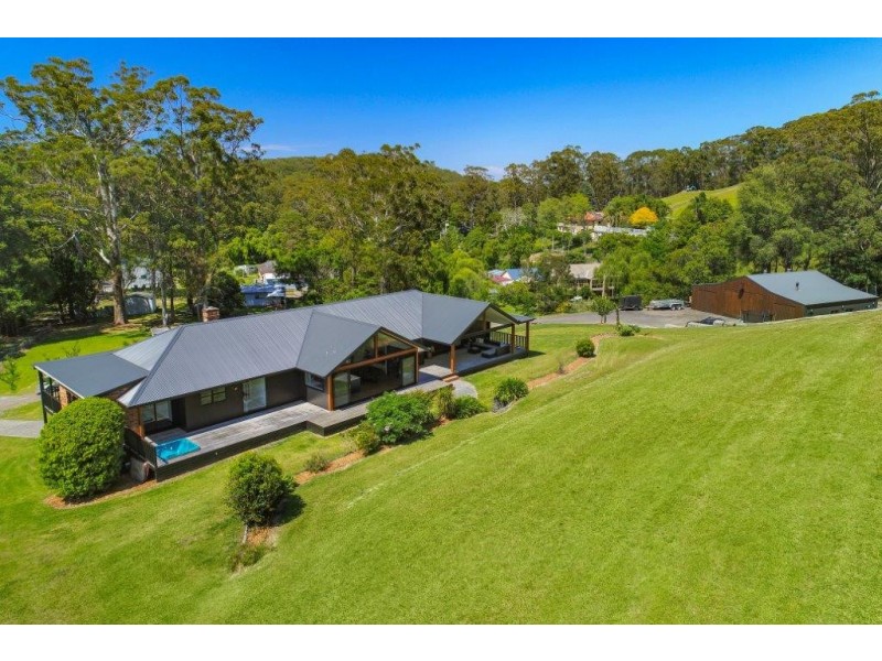 442 Avoca Drive, Green Point NSW 2251