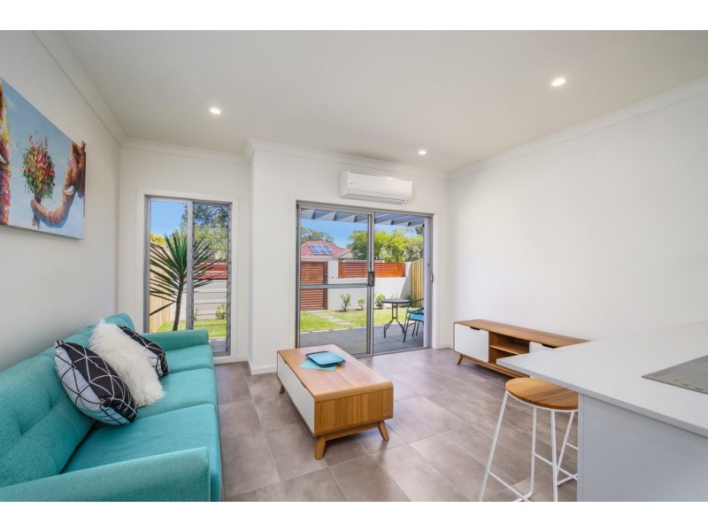 2/3 Britannia Street, Umina Beach NSW 2257