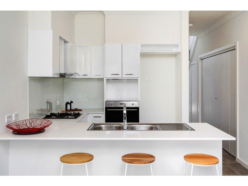 2/3 Britannia Street, Umina Beach NSW 2257