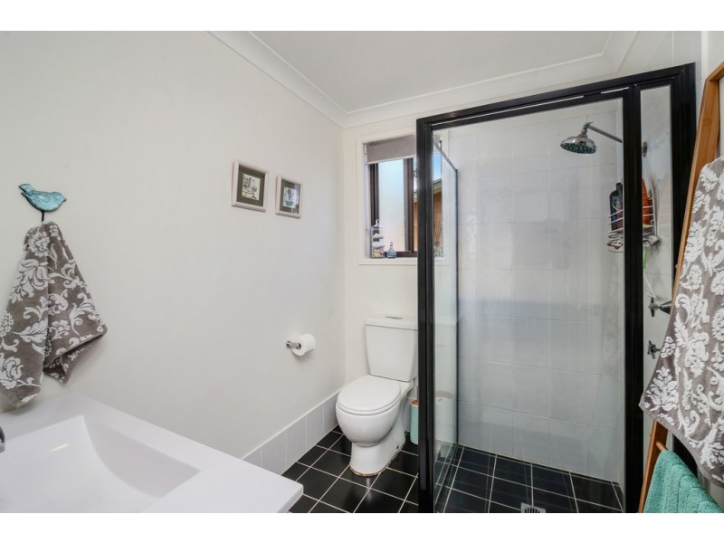 27 / 65 Davies Street, Kincumber NSW 2251