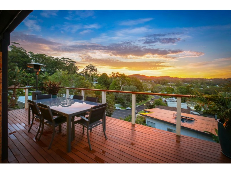 15 Parrendi Close, Avoca Beach NSW 2251