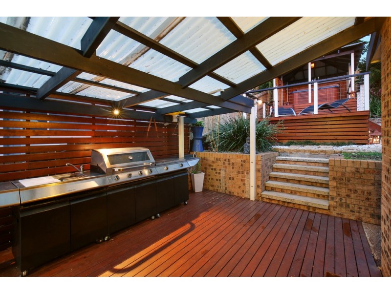 15 Parrendi Close, Avoca Beach NSW 2251