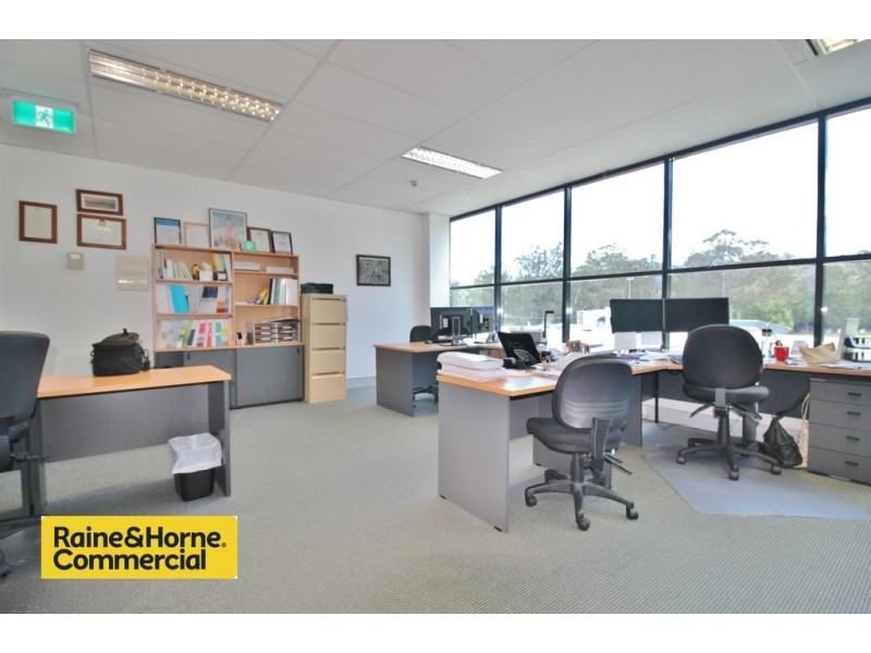 3.28/ 4 Ilya Ave, Erina NSW 2250