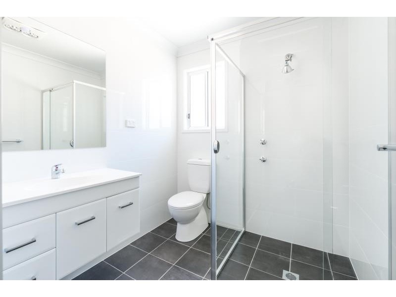 16a Raymond Terrace, Terrigal NSW 2260