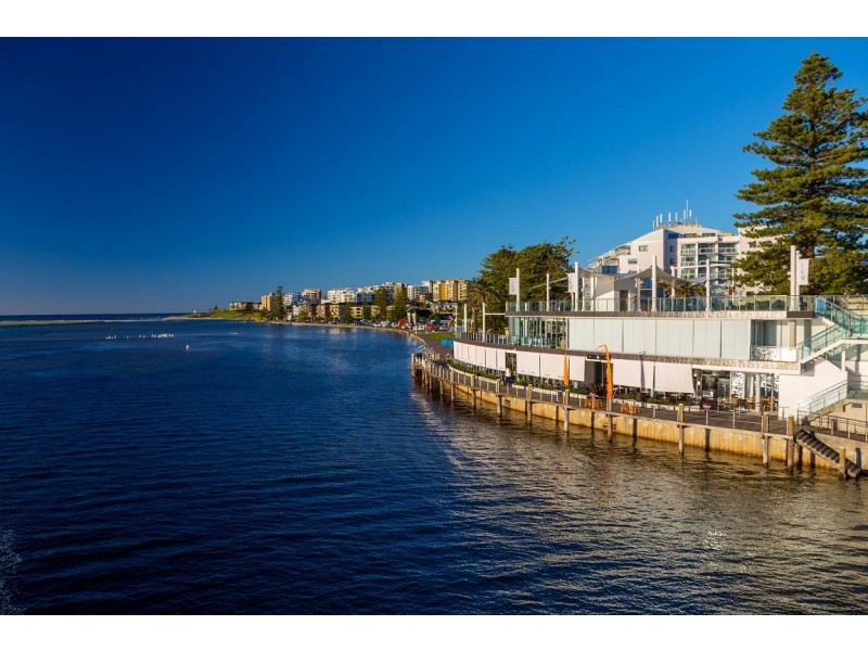 20 Oakland Avenue, The Entrance NSW 2261