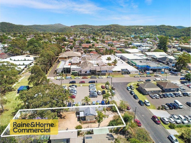 15 DWYER AVENUE, Woy Woy NSW 2256