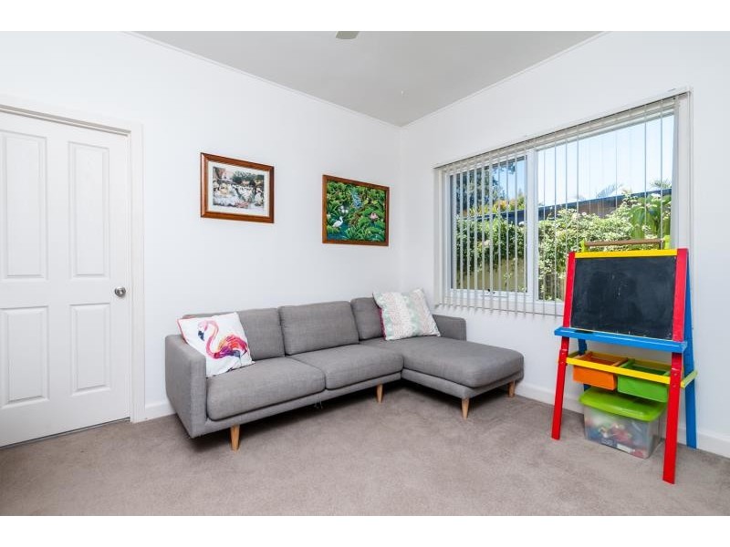 1 Nerissa Road, Erina NSW 2250