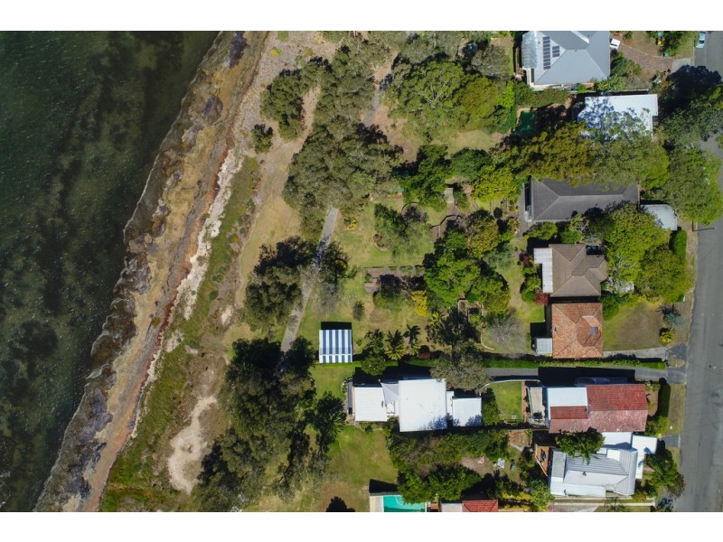 21 Trelawney Street, Killarney Vale NSW 2261