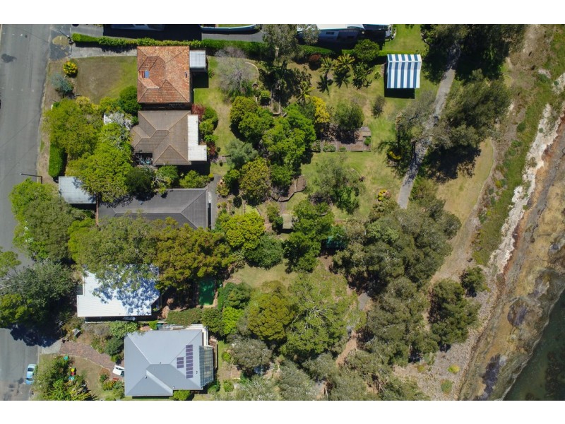 21 Trelawney Street, Killarney Vale NSW 2261