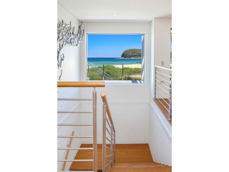 239 Del Monte Place, Copacabana NSW 2251