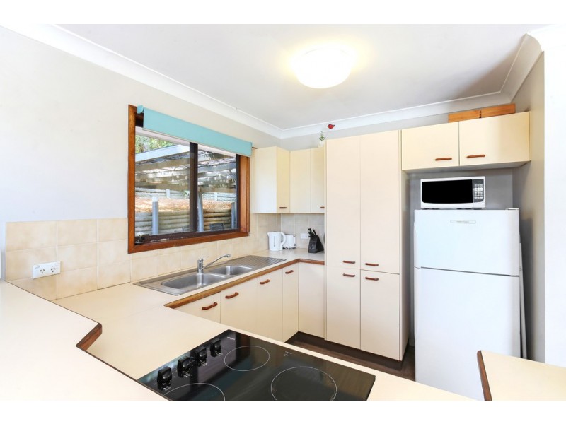 12 Riviera Ave, Terrigal NSW 2260