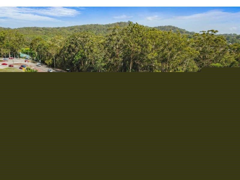 389 AVOCA DRIVE, Green Point NSW 2251