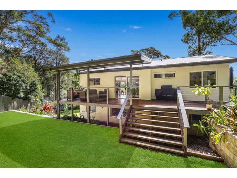 19 Plantation Place, Avoca Beach NSW 2251