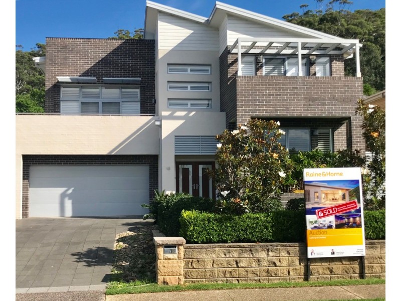 18 FIGTREE BAY DRIVE, Kincumber NSW 2251