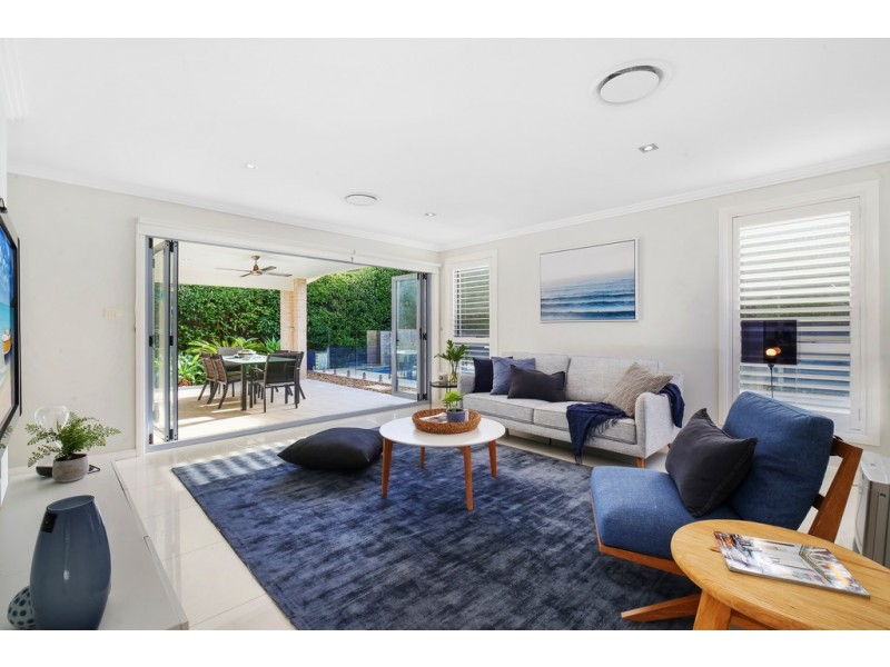 18 FIGTREE BAY DRIVE, Kincumber NSW 2251