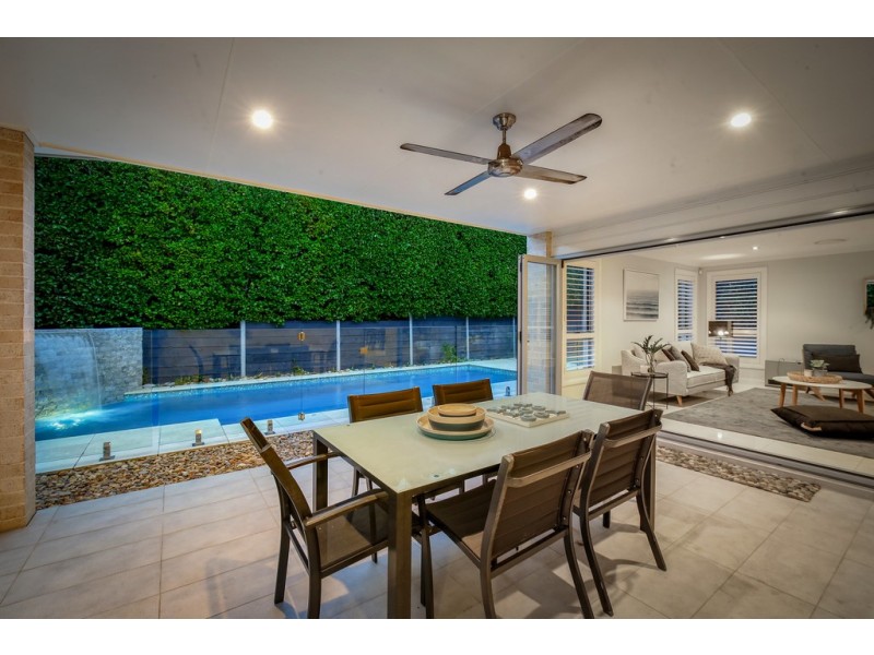 18 FIGTREE BAY DRIVE, Kincumber NSW 2251