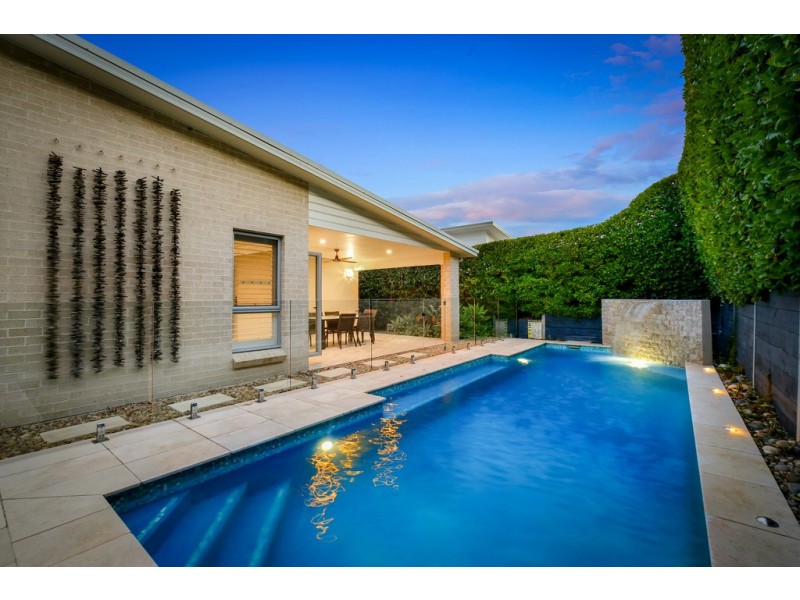 18 FIGTREE BAY DRIVE, Kincumber NSW 2251