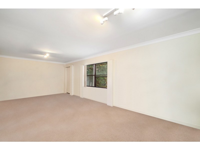 15 Hopetoun Street, Forresters Beach NSW 2260