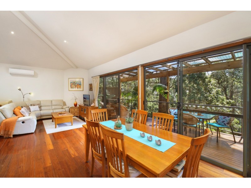 17e Peel Street, Avoca Beach NSW 2251