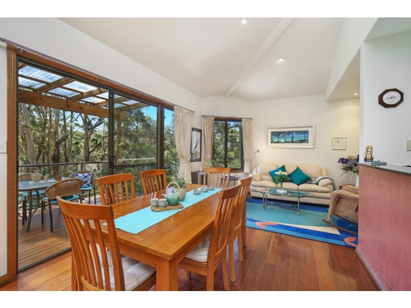 17e Peel Street, Avoca Beach NSW 2251