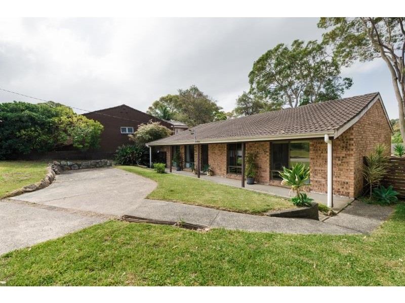 37 Heights Crescent, Wamberal NSW 2260