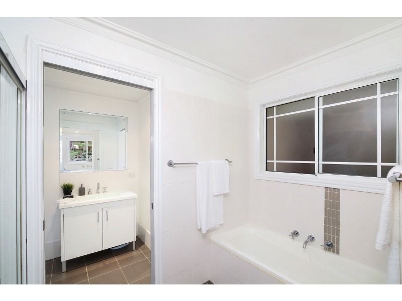 49 Del Mar Drive, Copacabana NSW 2251