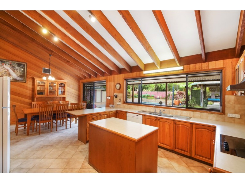 448 Avoca Drive, Green Point NSW 2251