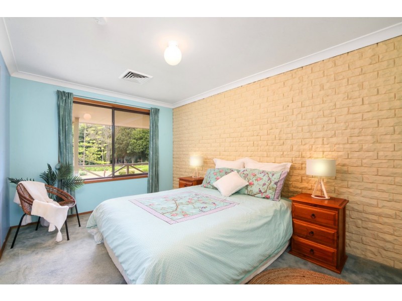 448 Avoca Drive, Green Point NSW 2251