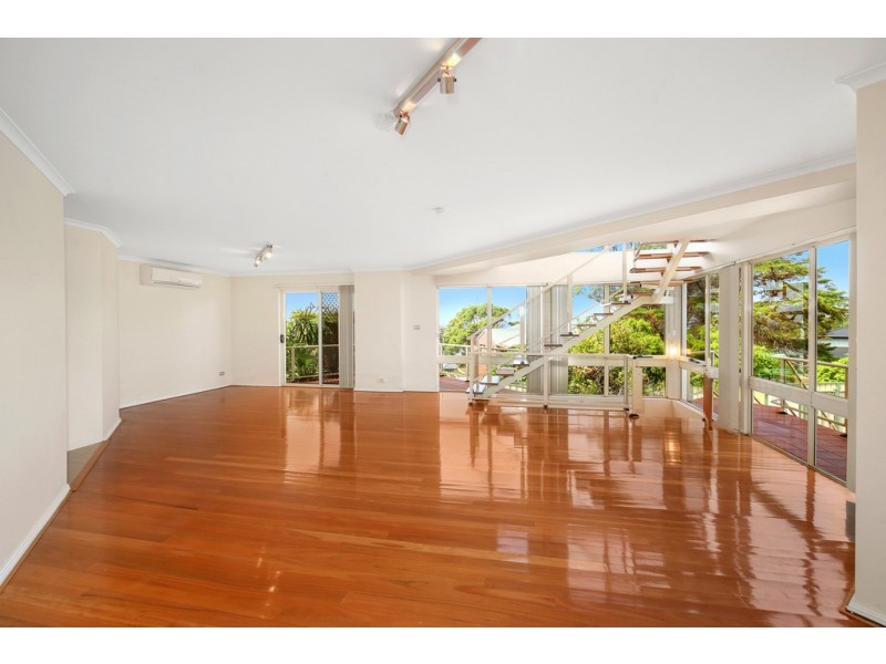 2/3 Hastings Rd, Terrigal NSW 2260