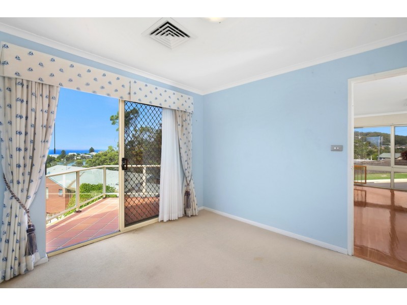 2/3 Hastings Rd, Terrigal NSW 2260