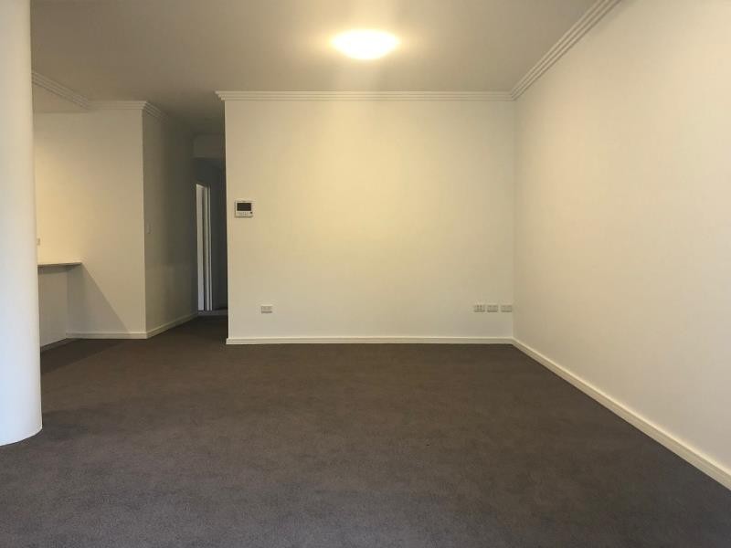 2/66-70 Hills Street, North Gosford NSW 2250