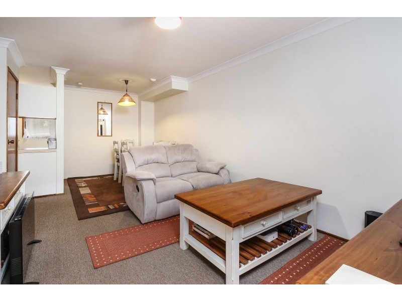 3/63 Davies Street, Kincumber NSW 2251