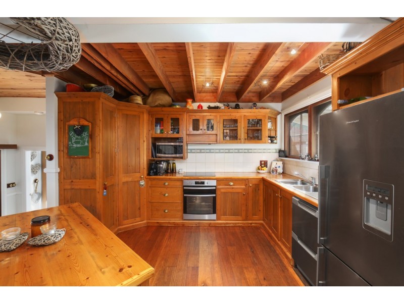 18 Plantation Place, Avoca Beach NSW 2251