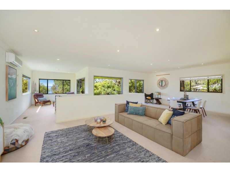 19 Trelawney Street, Killarney Vale NSW 2261