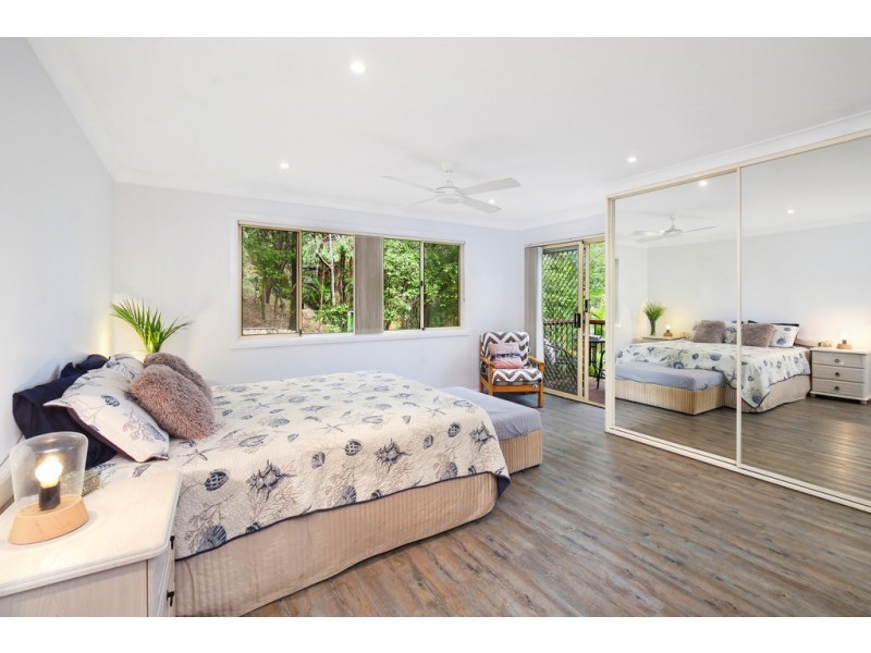 5 Omaru Close, Green Point NSW 2251