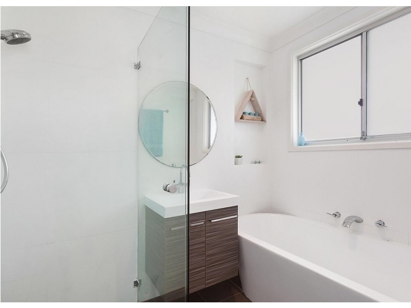 38 Old Gosford Road, Wamberal NSW 2260