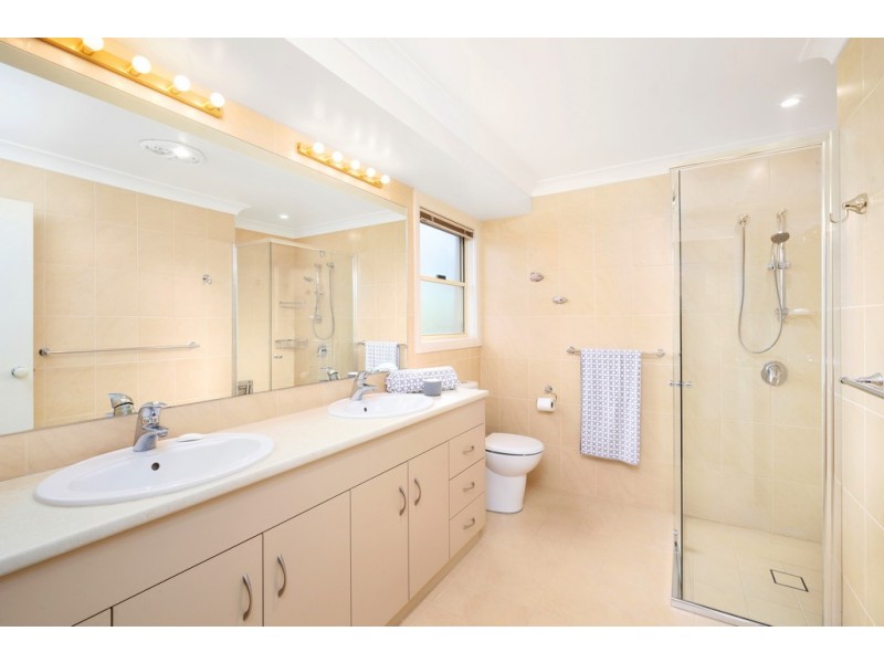 10 Ridgeview Close, Terrigal NSW 2260
