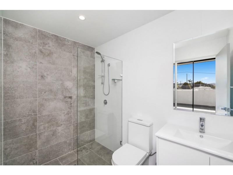 38/66-70 Hills Street, North Gosford NSW 2250