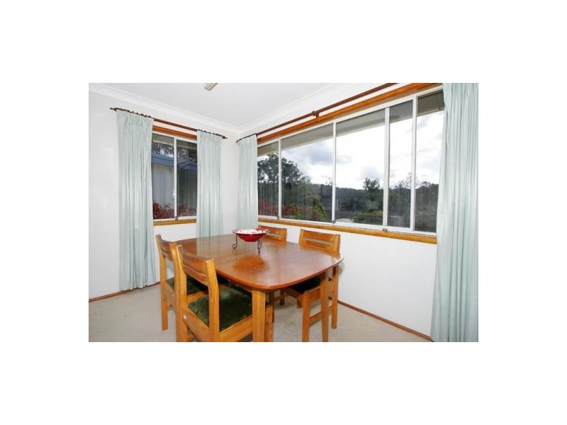 9 Karani Ave, Avoca Beach NSW 2251