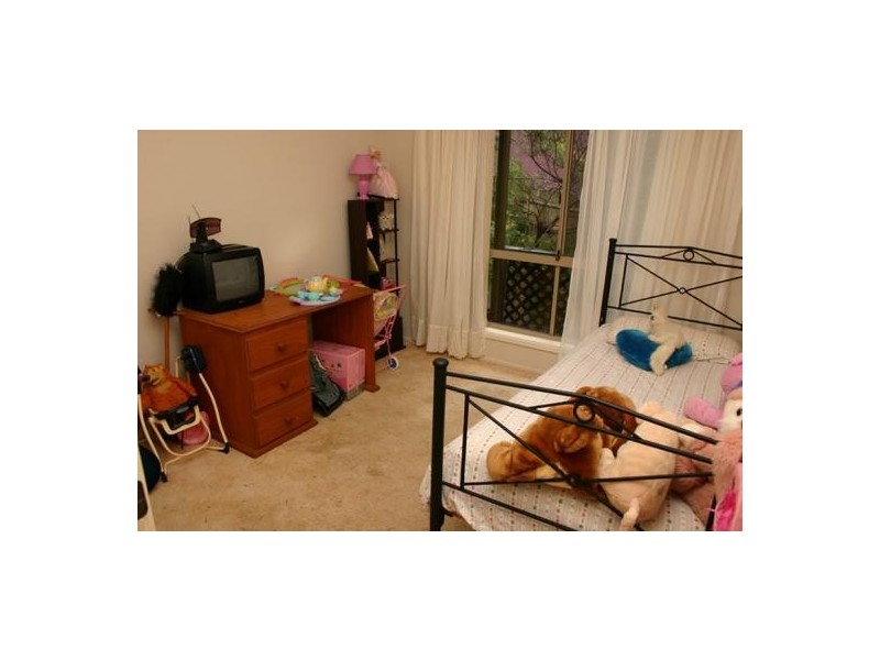 2/227 The Round Dr, Avoca Beach NSW 2251