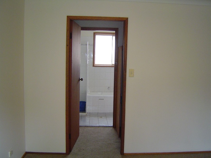 1/195 The Round Drive, Avoca Beach NSW 2251